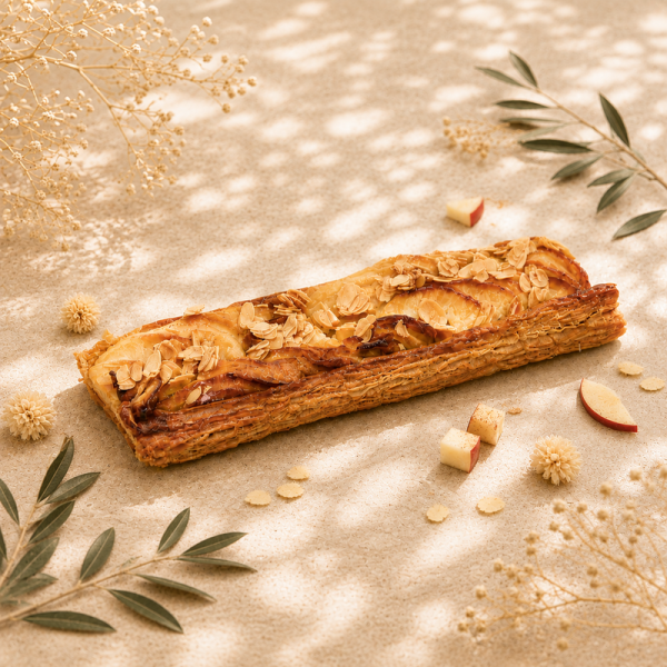 Bande de tarte aux pommes et crème d'amande