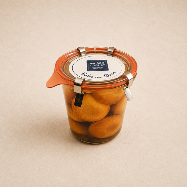 Mini babas au rhum en bocal